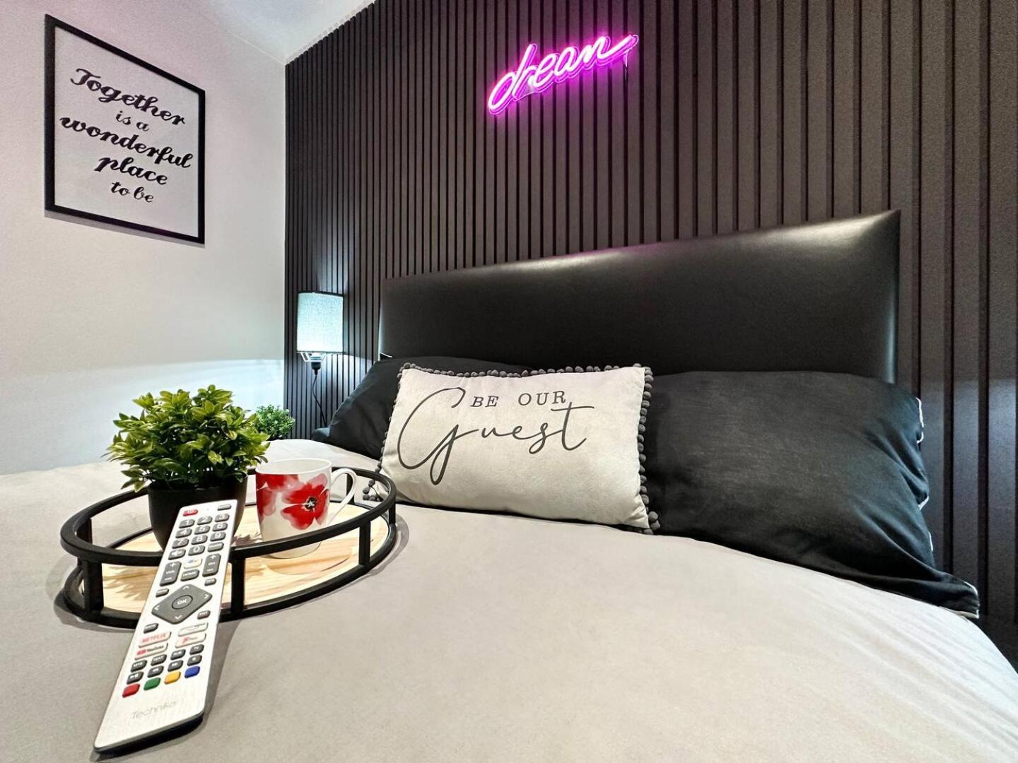 Boutique Backyard Bungalow - Brimsdown Enfield Εξωτερικό φωτογραφία