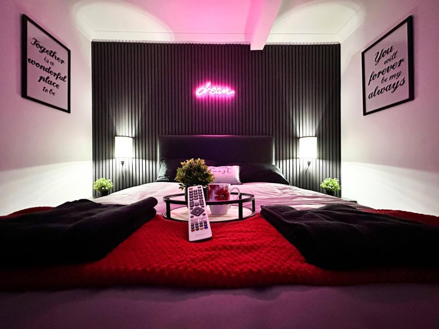 Boutique Backyard Bungalow - Brimsdown Enfield Εξωτερικό φωτογραφία